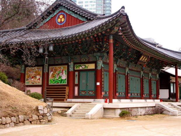 Хрма Бонынса. Сеул. Южная Корея.