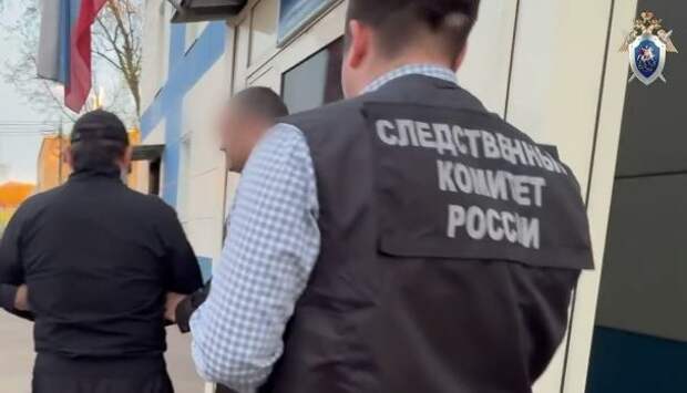 Замначальника отдела МВД подозревают в покушении на мошенничество в Петербурге