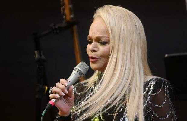 Шансы Долиной вернуть деньги за квартиру оценили