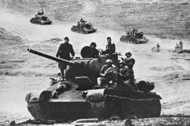 Колонна "Дмитрий Донской": как церковь подарила Красной армии 40 танков
