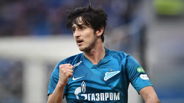 Арустамян назвал клуб, который ближе всех к подписанию Азмуна