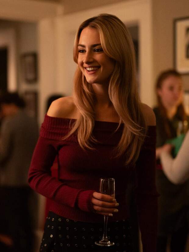 Grace Van Patten