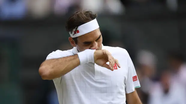 Федерер сенсационно проиграл Хуркачу в четвертьфинале и вылетел с Уимблдона