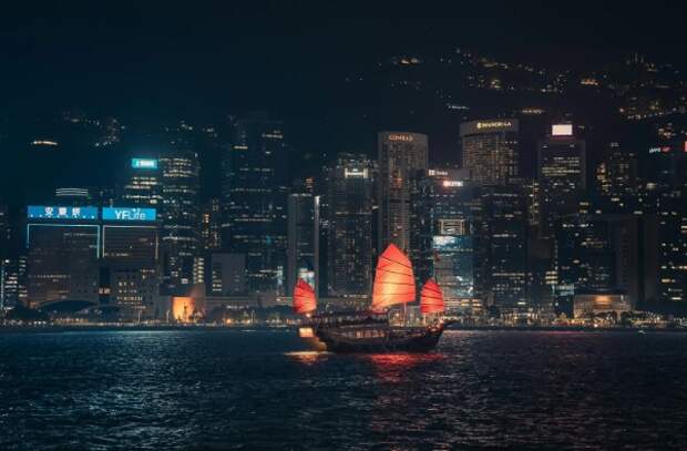 Почему нам нужны деньги из других стран