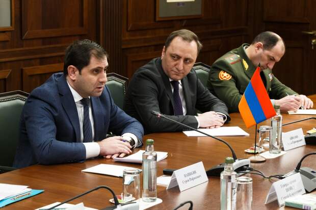 Армениия и Грузия подписали совместный план сотрудничества в области обороны