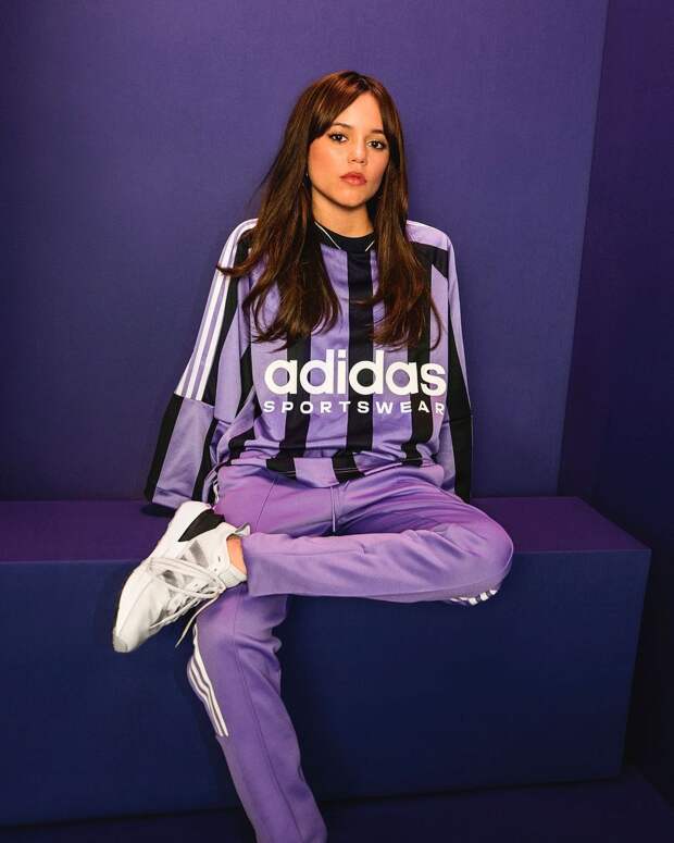 Дженна Ортега стала амбассадором Adidas