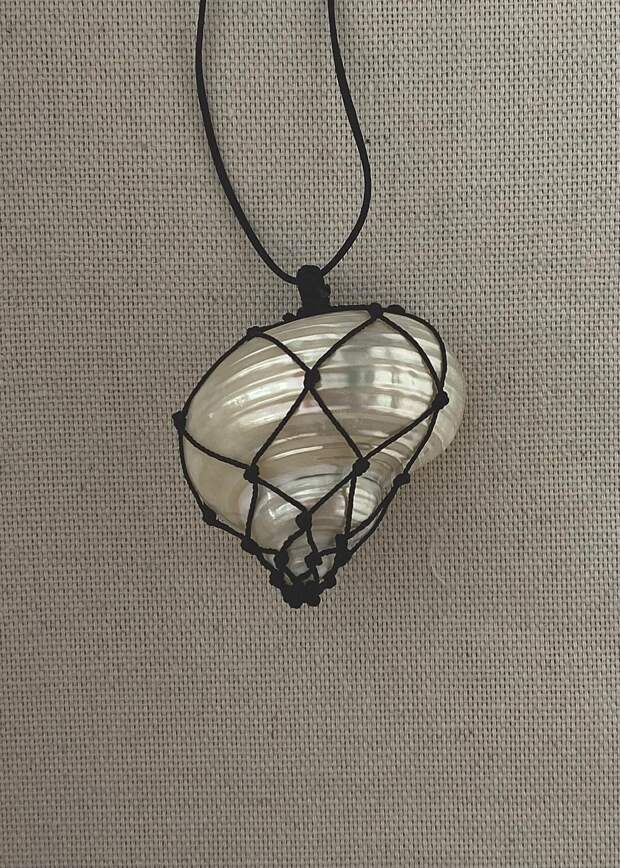 Подвеска Macrame Shell, By Mar, 4790 руб. (bymar.ru)