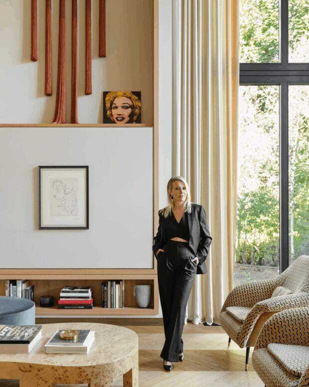 «Не могу плавать в общественных»: Как Собчак 4 года строила дом мечты за 1000 «квадратов» с бассейном и ледогенератором