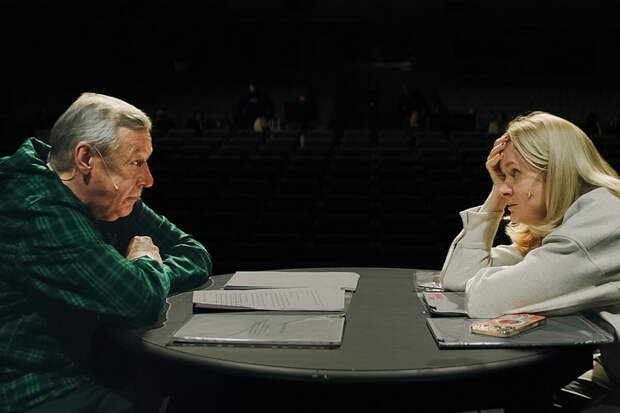 Режиссер Михалков заявил, что взял ответственность за Ефремова перед Путиным