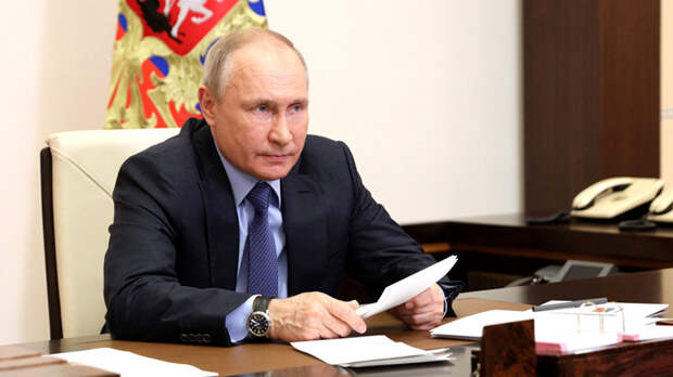 Путин дал правительству РФ ряд социально-экономических поручений