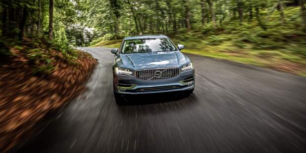 Автомобили Geely получат двигатели Volvo 