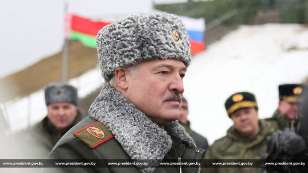 Лукашенко уволил начальника Генерального штаба Вооруженных Сил