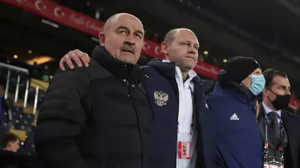 Помощник Черчесова подтвердил расторжение контракта с РФС