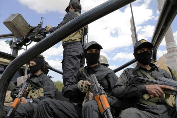 Хуситы огласили три условия, при которых они вступят в конфликт на стороне Ирана