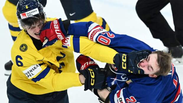 World Juniors USA Sweden Fight