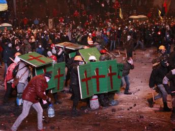Столкновения в Киеве 19 января 2014   REUTERS/Gleb Garanich