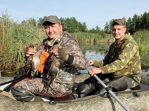 Рыбалка заря нижегородская. Рыбалка в Шатуре. Платная рыбалка в Шатурском районе. В Белово рыбалка. Охотничьи зори Белово.