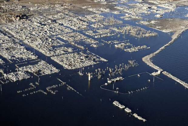Город пробыл 25 лет под водой город, катастрофа