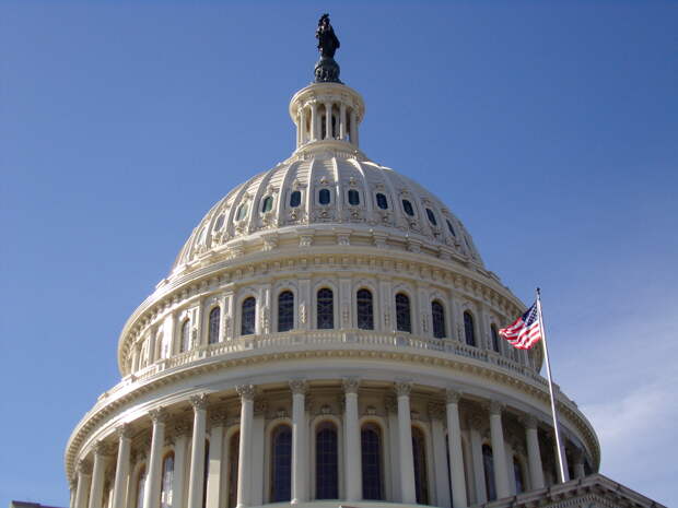 Масси: в конгрессе США ослабевает поддержка отправки оружия на Украину