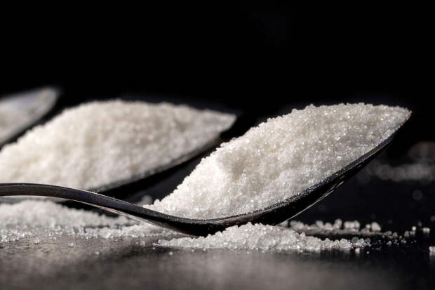 Онколог Тимофеева: сахар повышает риск рака только при ожирении
