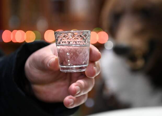 В России стали покупать больше водки