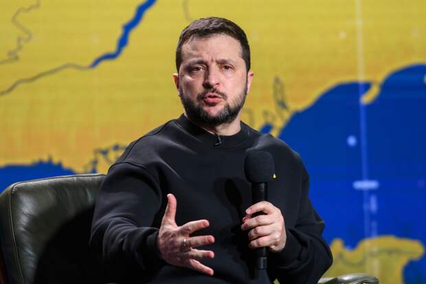 Глава МИД Венгрии Сийярто призвал Зеленского вернуть права венгров Закарпатья