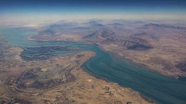 США схватились за голову: Иран ни за что не пустит через Ормузский пролив