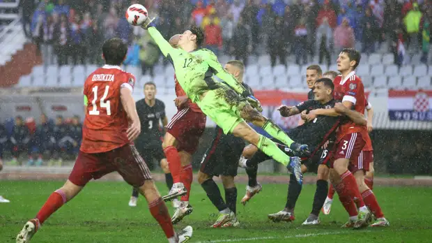 Роковой автогол: Россия уступила Хорватии и сыграет в стыковых матчах за выход на ЧМ-2022