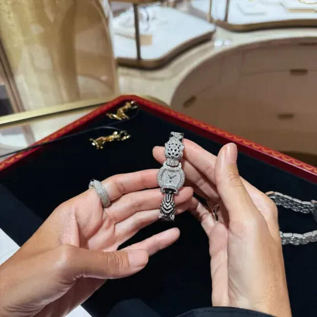 Фото Виктории Лопырёвой