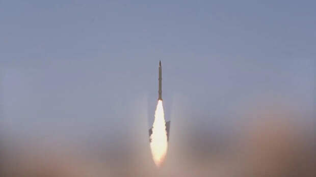 Иран начал применять БРСД «Седжил»