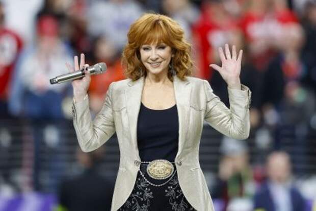 New Reba McEntire comedy, 'Wicked' special set at NBC while 'Suits' spinoff still pending