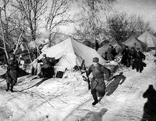 Ссора России и Польши напомнила о выстреле СССР себе в ногу