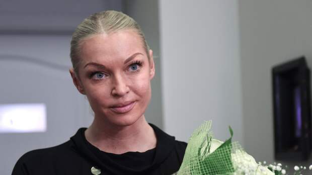 Балерина Анастасия Волочкова опубликовала фото в крошечном бикини