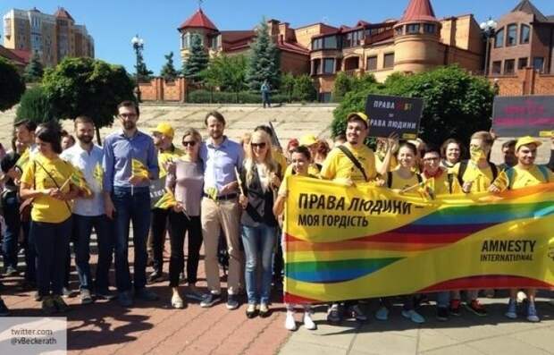 Марш равенства на крови - вот лицо ЛГБТ: в Раде требуют от Гройсмана и Авакова извиниться перед христианами Украины