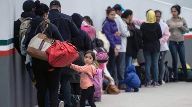 Суд разлучил Жалу с мужем и детьми, выгнав из России: воссоединяйтесь на родине