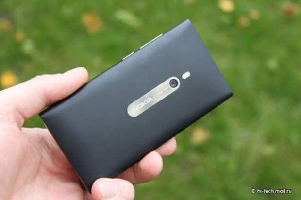 Nokia Lumia 800 - телефон года