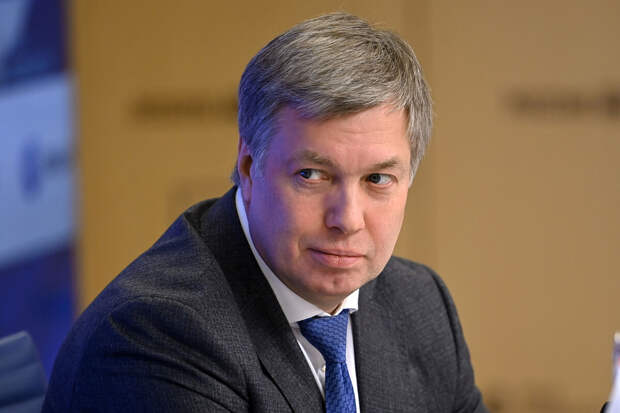 Губернатор Русских: атомная подлодка "Ульяновск" готовится к спуску на воду