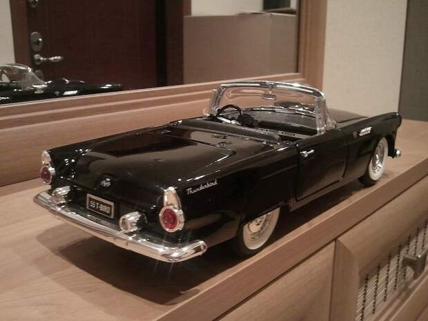 Коллекция моделей авто 1948 до 1975 годов выпуска (41 фото) Коллекция моделей авто 1948 до 1975 годов выпуска (41 фото)