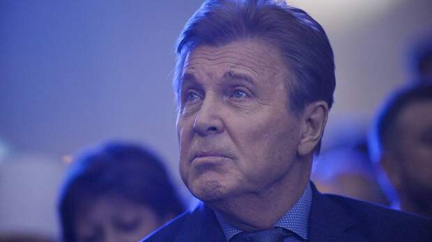 Лещенко объяснил, почему не дарит супруге подарки на 8 Марта