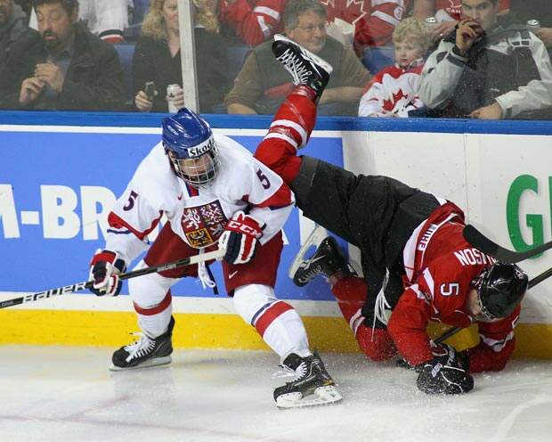 Сборная Канады проиграла Чехии в полуфинале МЧМ по хоккею