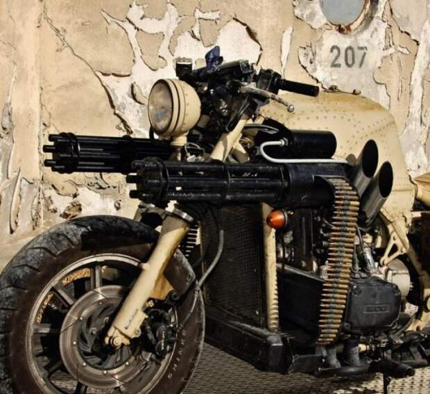 motorcycle_with_two_guns_11