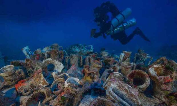 Найдены останки восьми древнегреческих кораблей в Эгейском море