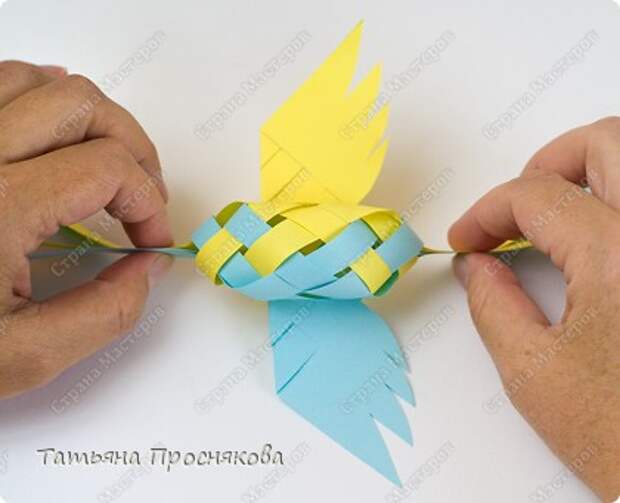 Мастер-класс Поделка изделие Плетение Плетёные птички Бумага фото 21