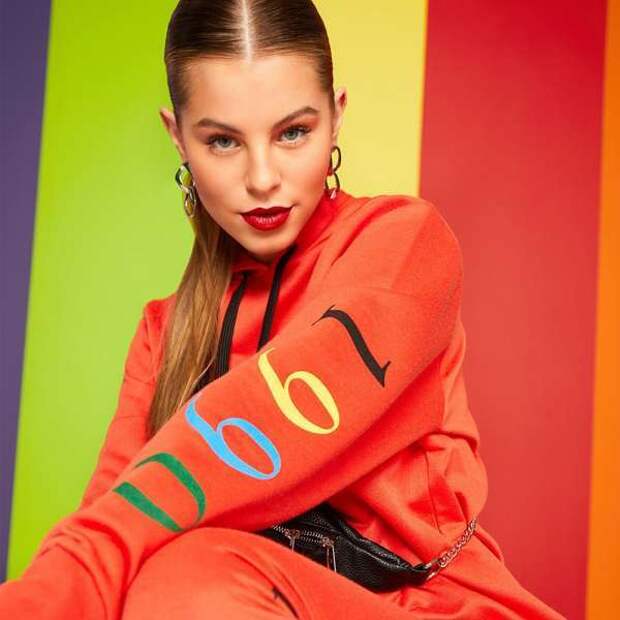 Бесконечная вечеринка от Boohoo: Все самые модные тренды