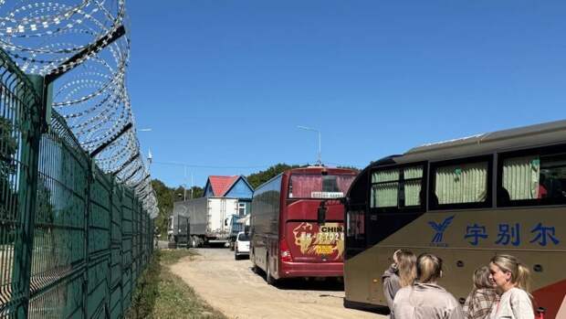 Суйфэньхэ готовится к наплыву пассажиров на праздниках: 2400 человек в день