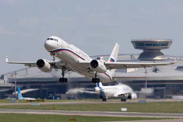 Казанские Ту-214 намерены поставлять авиакомпаниям с 2029 года