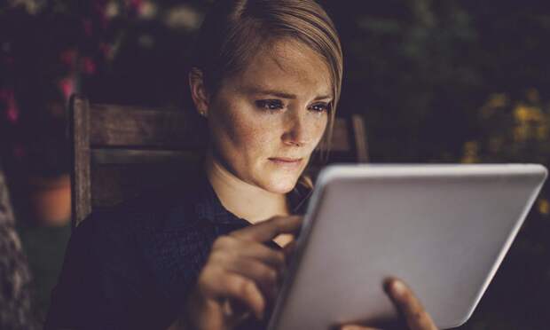 «Я узнала, что свекровь тайно сняла мои роды с самого откровенного ракурса — теперь она не увидит внуков»