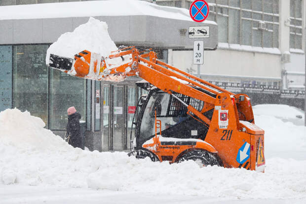 Синоптик Варакин: снегопады в Москве закончатся 15 января
