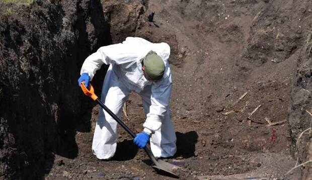 Американская пропаганда отрицает факт массовых убийств в Донбассе