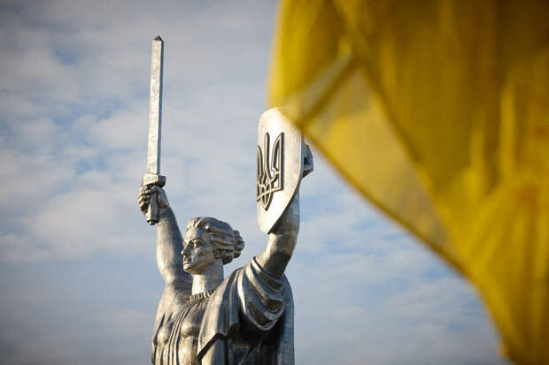 Власти Украины хотят построить 10 тыс. км заграждений вдоль линии фронта